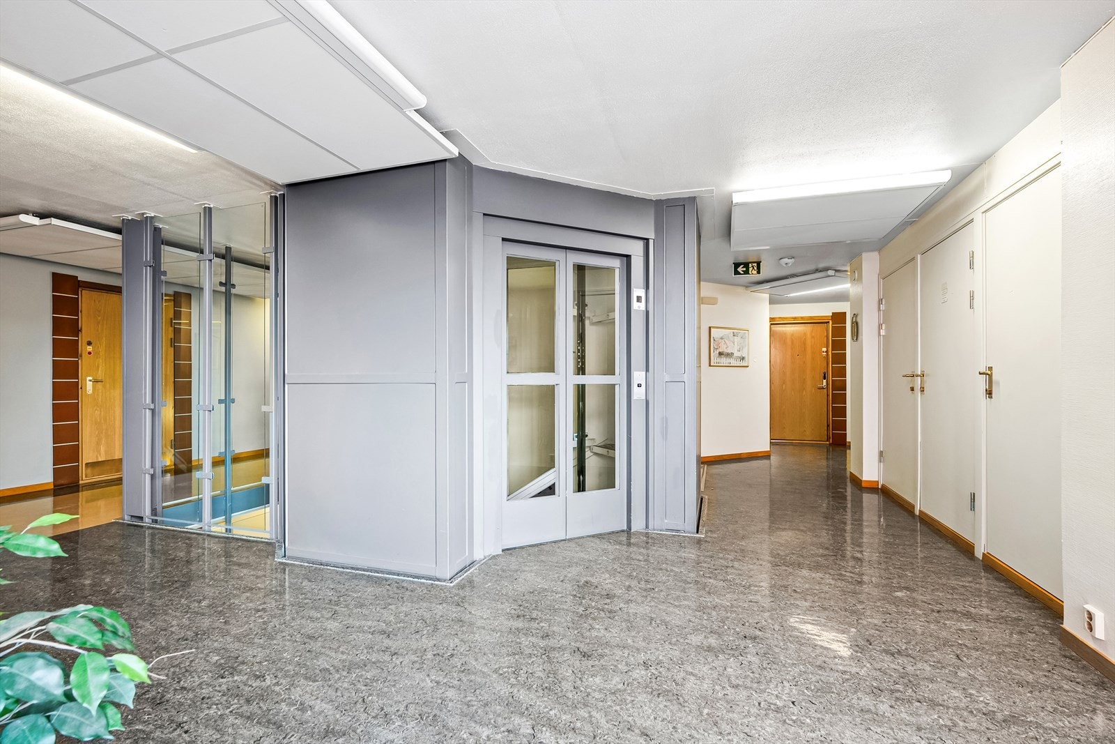 Heisforbindelse mellom leilighetsplan og garasjekjeller. Galleribilde