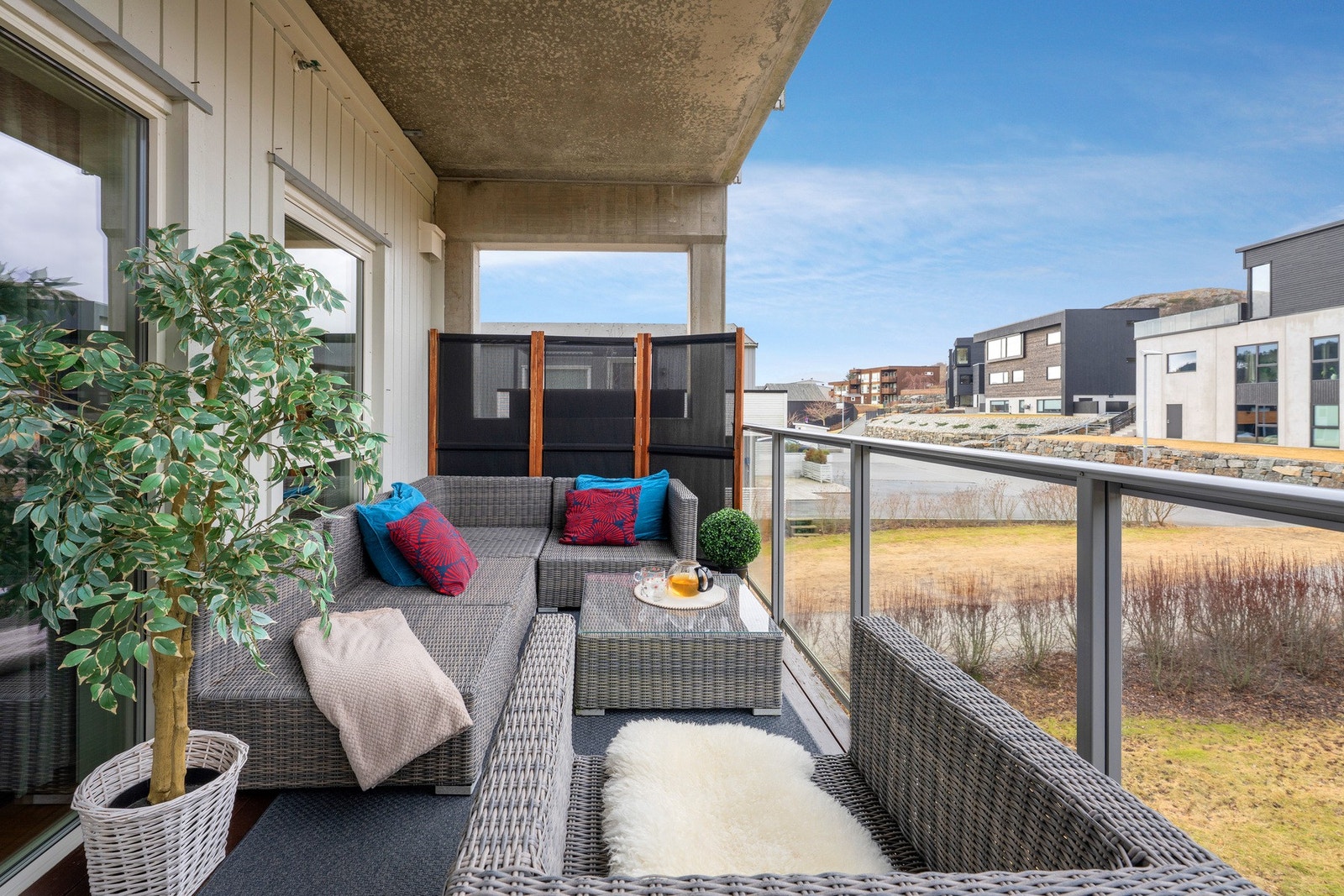 Balkong med ettermiddag/kveld sol Galleribilde