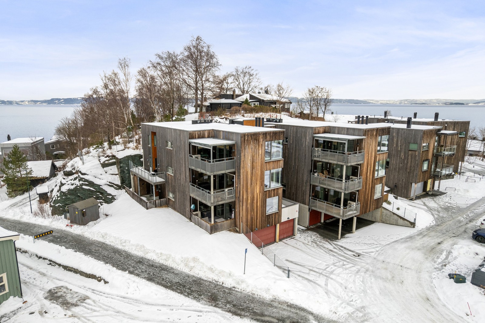 Eiendomsmegler1 ved Morten Løvseth presenterer: Lassvebergvegen 2A. Foto: Nonstad foto, Julian Nonstad. Galleribilde