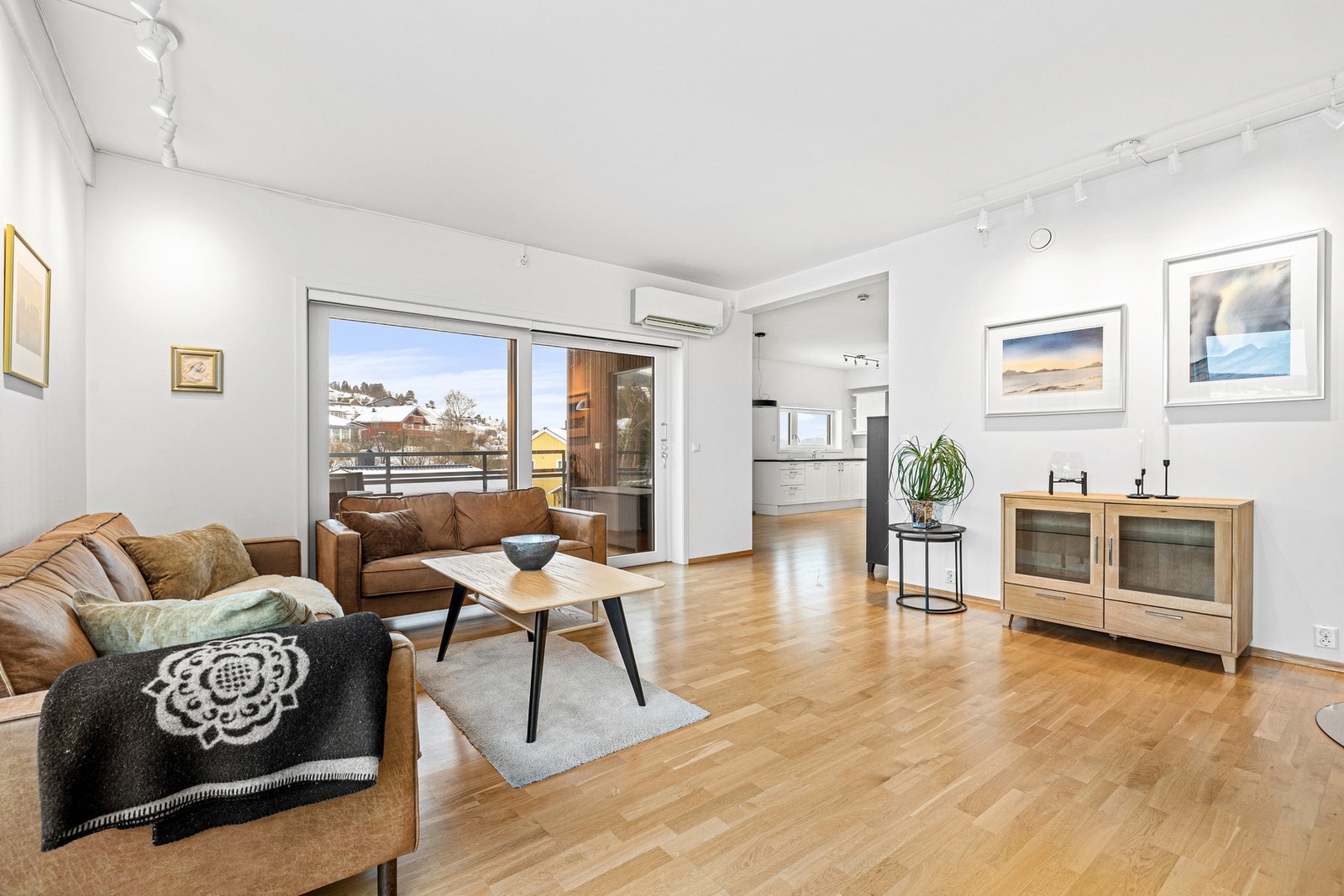 Parkett på gulv. Galleribilde