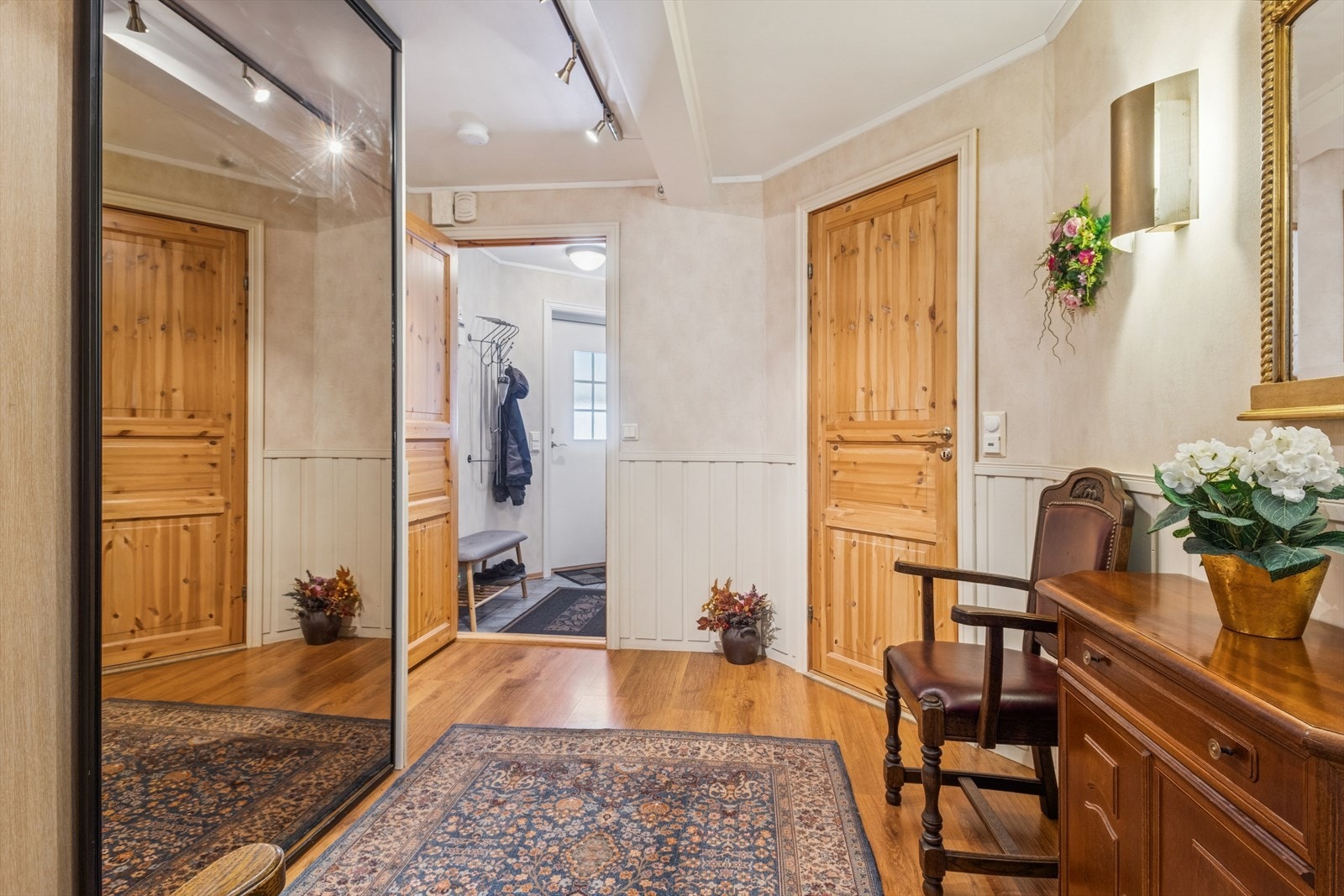 Entré i hovedleilighet Galleribilde