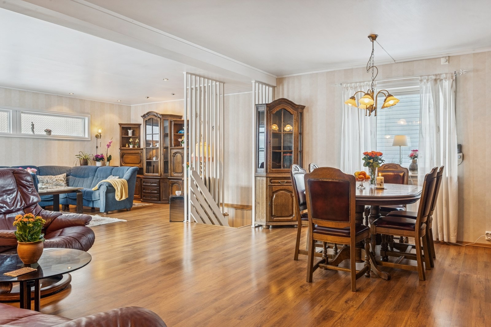 Stue i hovedleilighet Galleribilde