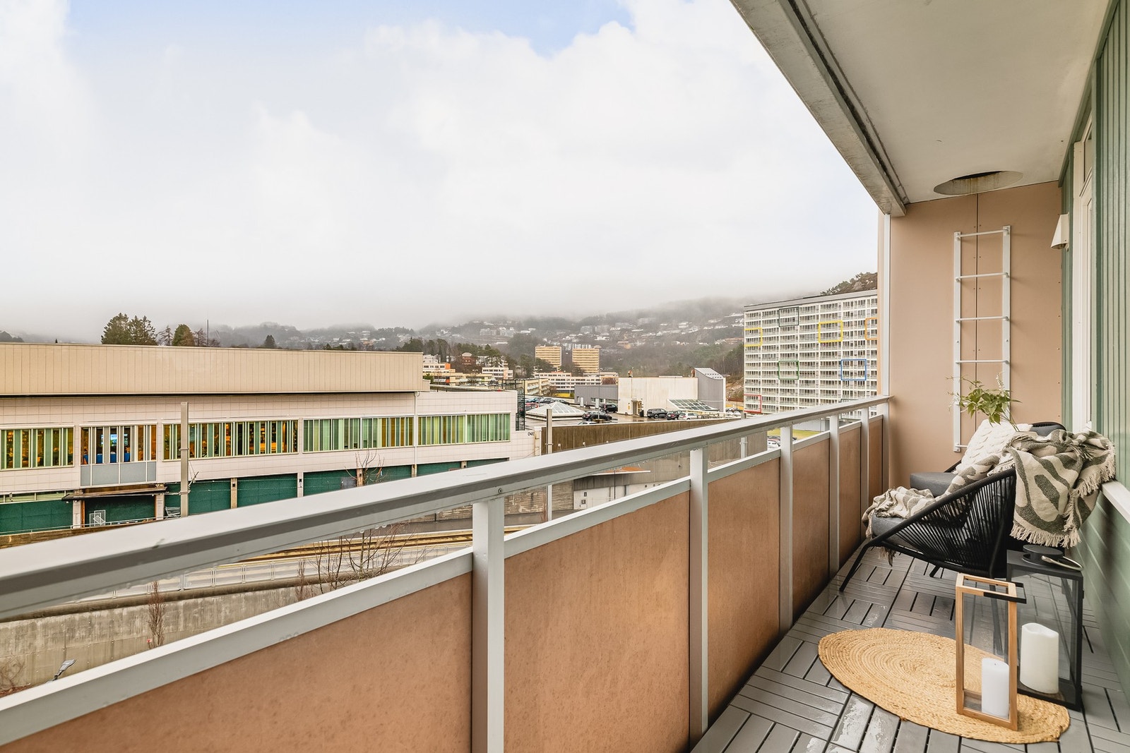 Fra hovedsoverommet har du også tilgang til en nordvendt balkong på 6m². Galleribilde