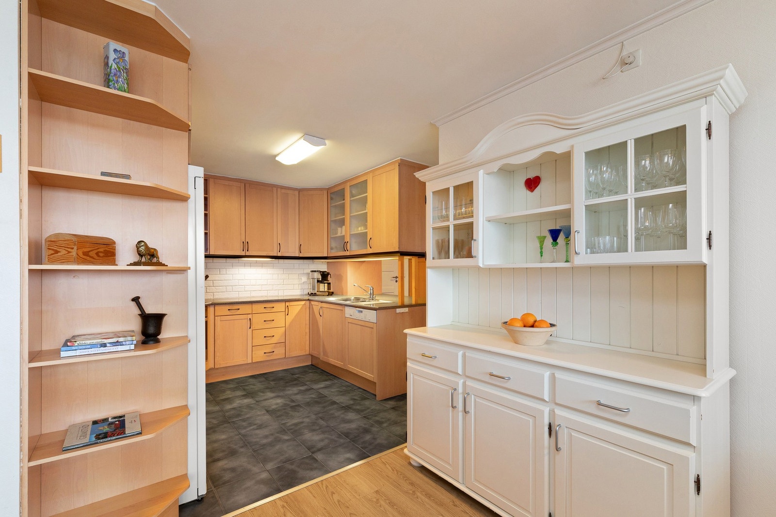 Kjøkken. Galleribilde