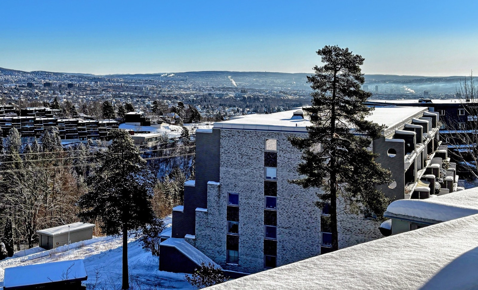 Blokken har nye pene fasader Galleribilde