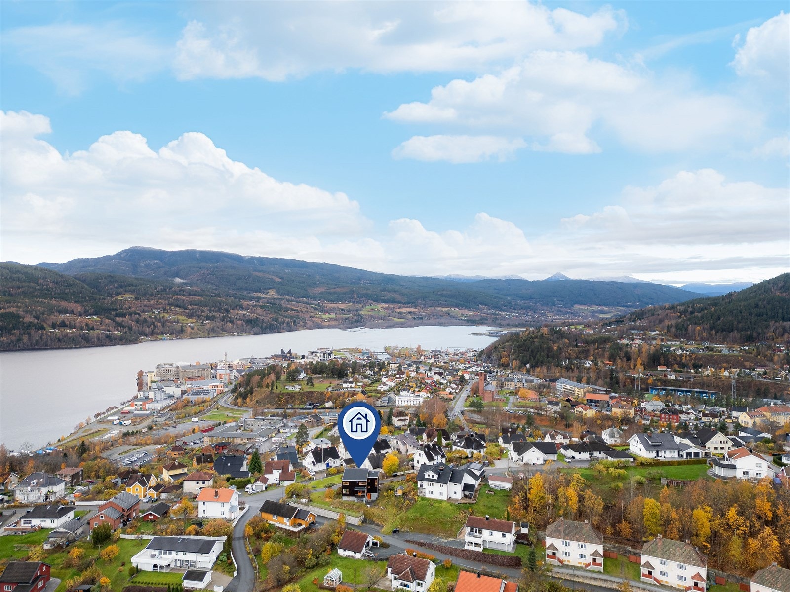 Boligområdet er barnevennlig og sentrumsnært, med kort vei til det meste man har behov for i hverdagen! Galleribilde