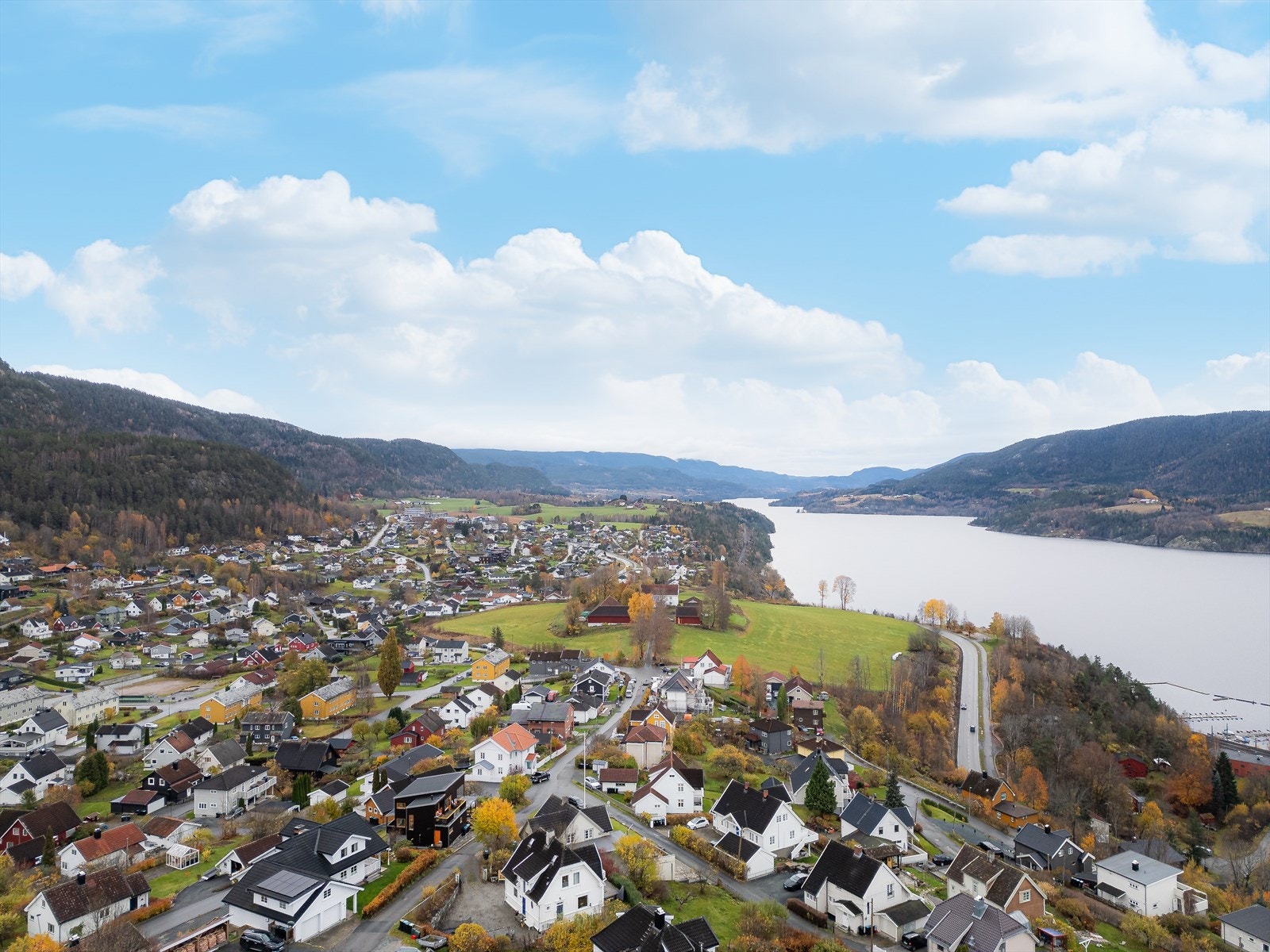 I nærområdet ligger også Universitetet i Sørøst-Norge, campus Notodden, med et godt studietilbud. Galleribilde
