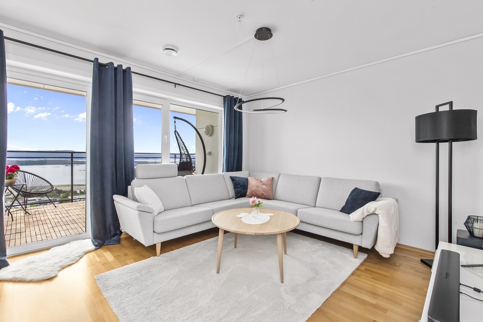 Velkommen til Tiriltungevegen 48! Foto: Interiørfoto AS (Espen Istad) Galleribilde