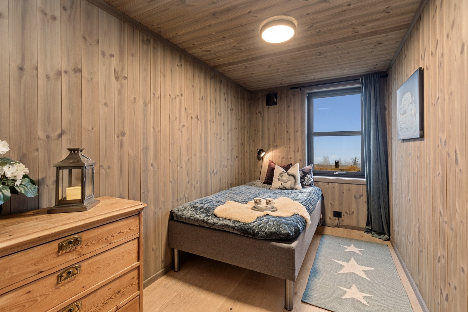 Soverom nr. fire. Galleribilde