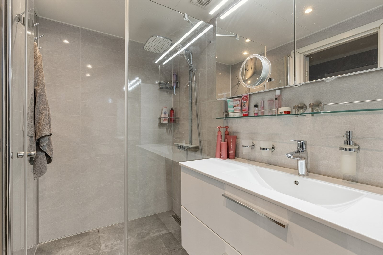 Bad 1. etasje nytt i 2020. Galleribilde