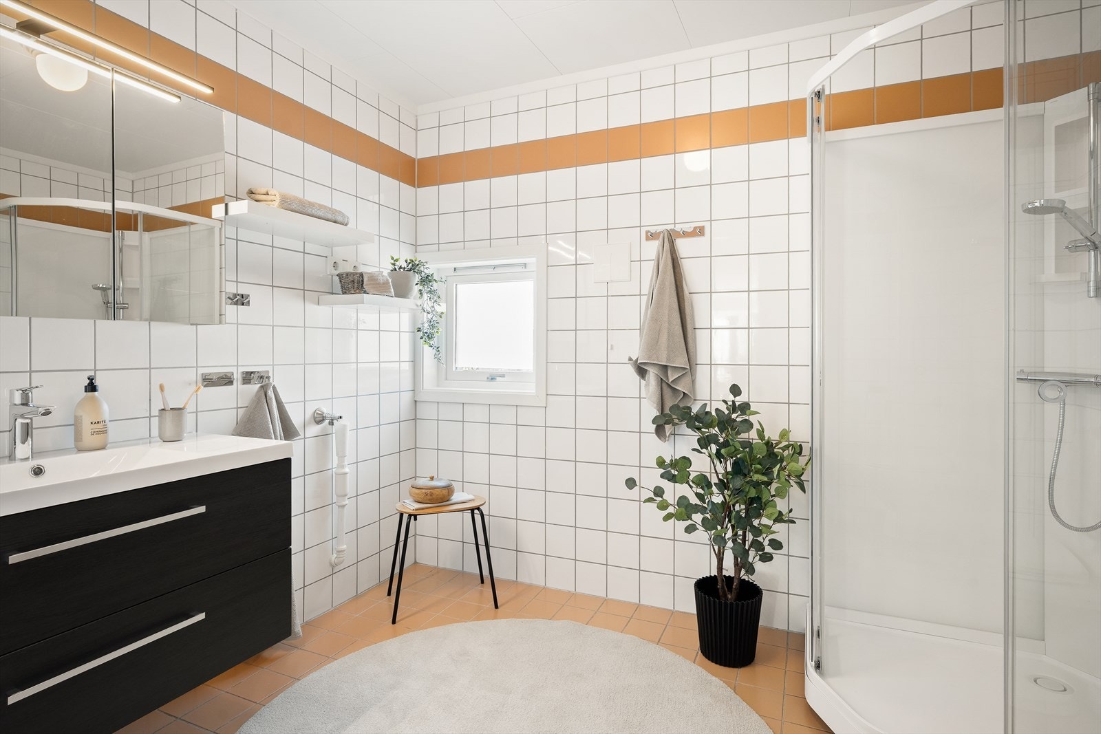 Bad 1.etasje Galleribilde