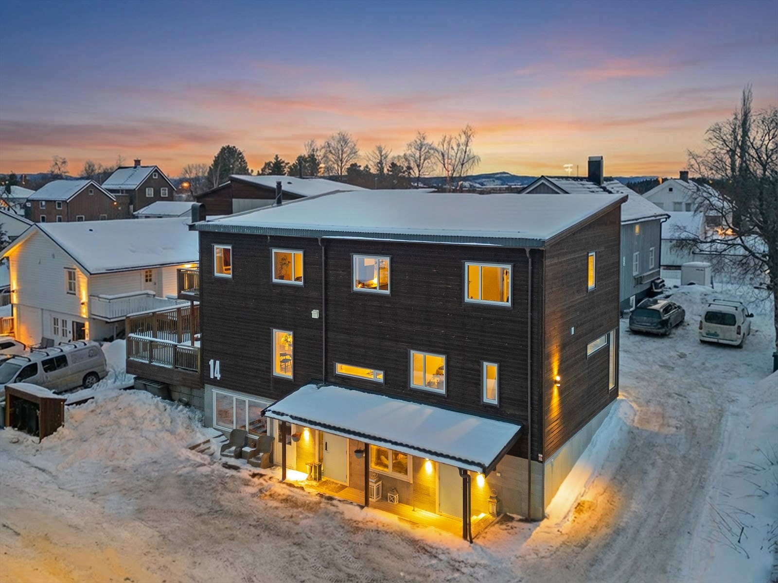 En innholdsrik familiebolig med smarte løsninger og god standard. Galleribilde