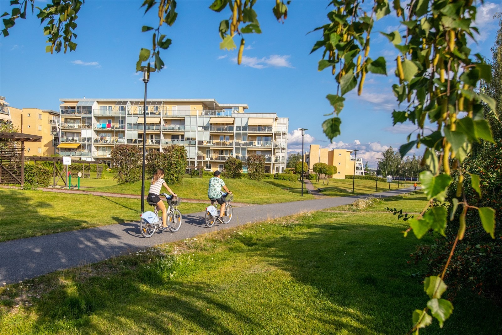 Gang- og sykkelsti hele veien til Lillestrøm. Galleribilde