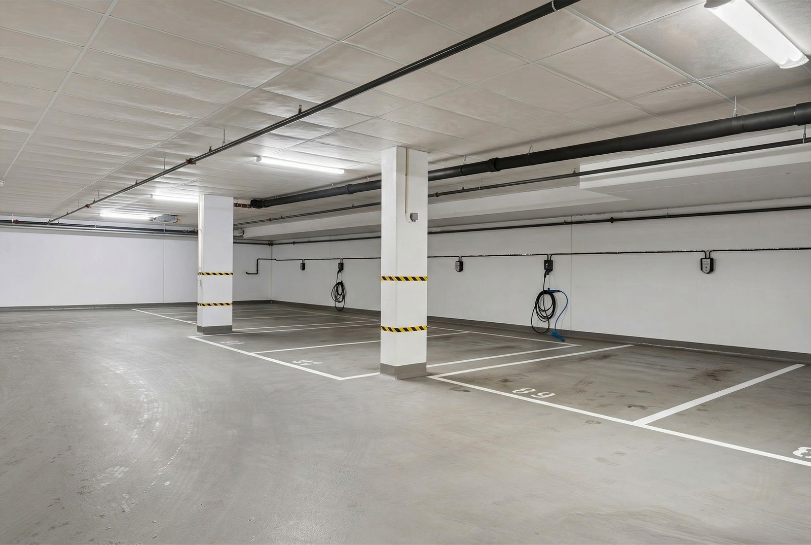 Parkering i garasje kjeller (Tilhørende parkering er ikke vist på dette bildet) Galleribilde