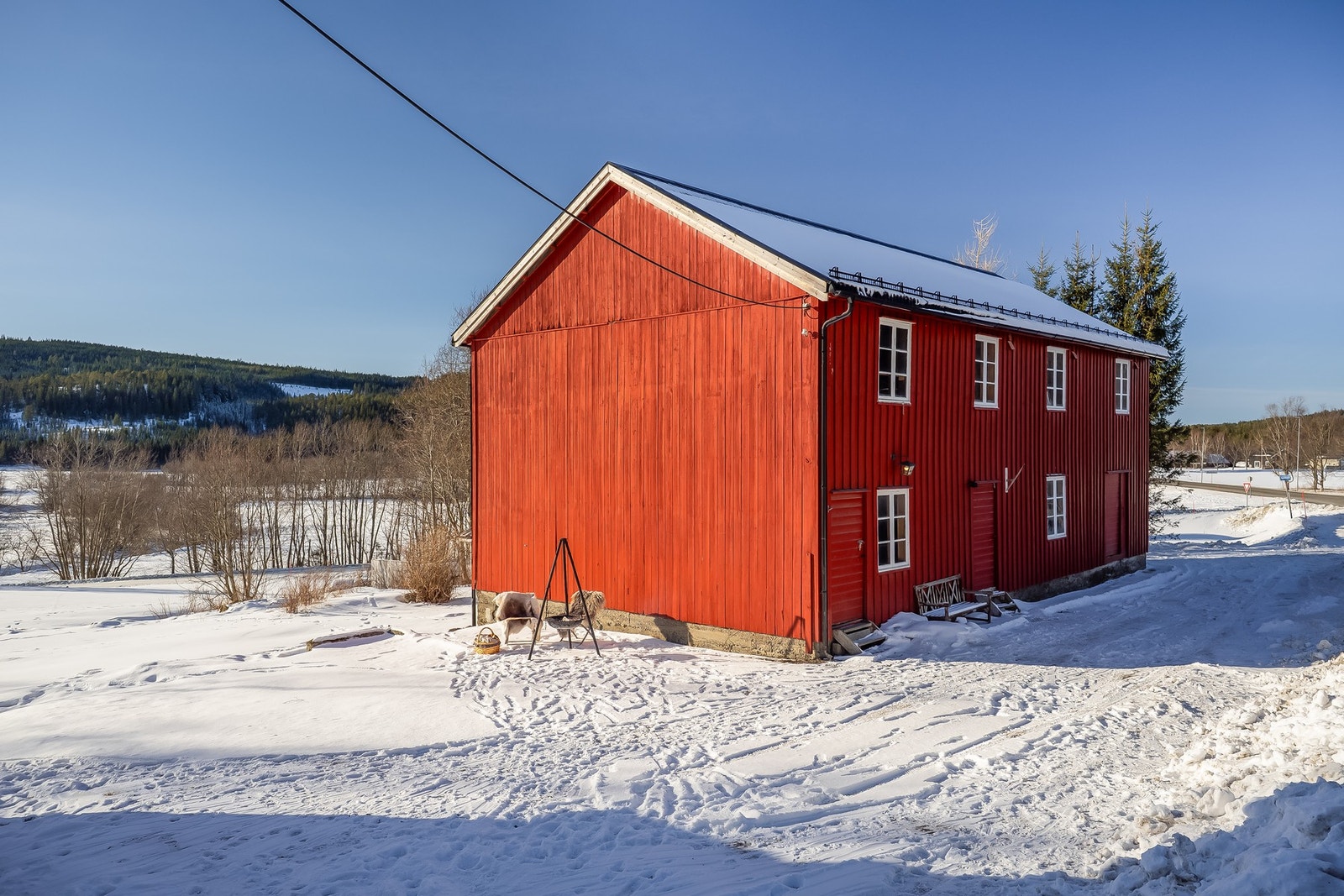 Uthus oppmåles til 205 kvm. Galleribilde