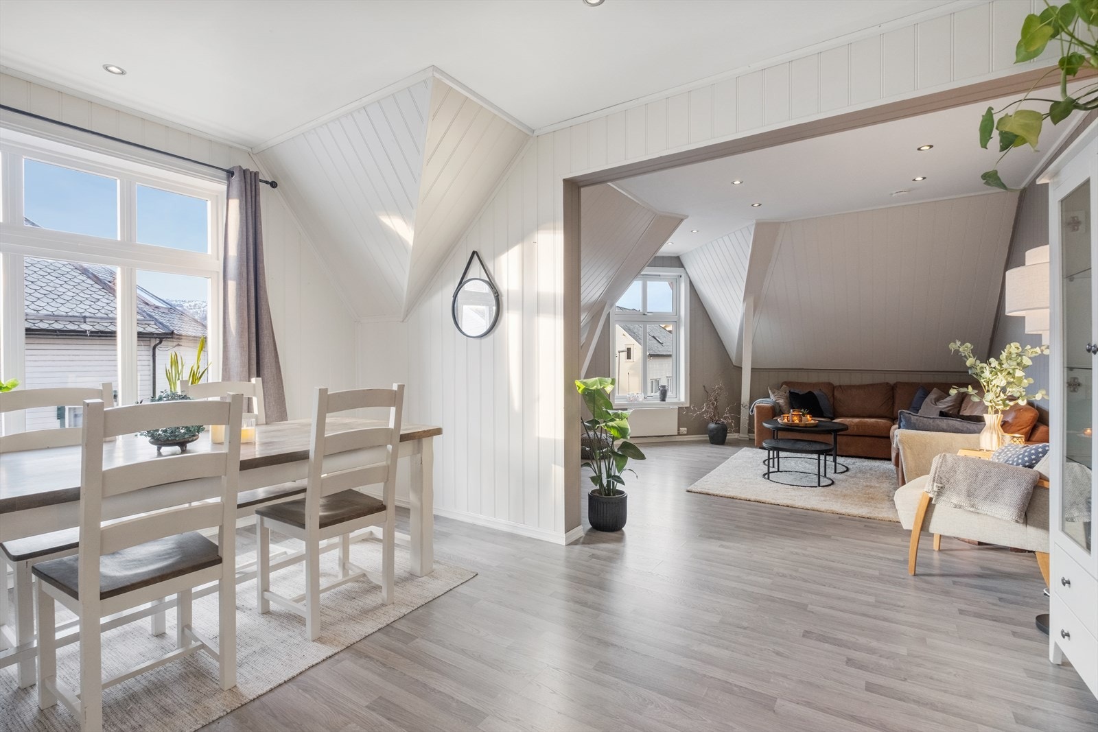 Fra stue Galleribilde