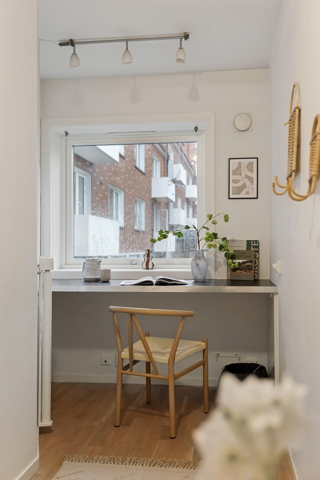 Soverommene oppleves luftige og lette å møblere. Galleribilde