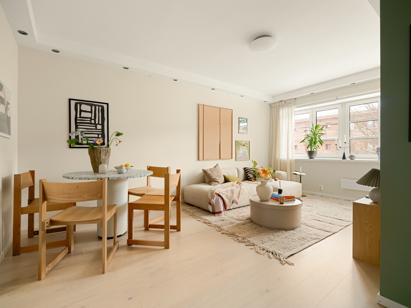 Velkommen til Brochmanns gate 12B og denne nydelige 3(4)-roms leiligheten!
Foto: Alexander Granlie | @boliggram Galleribilde