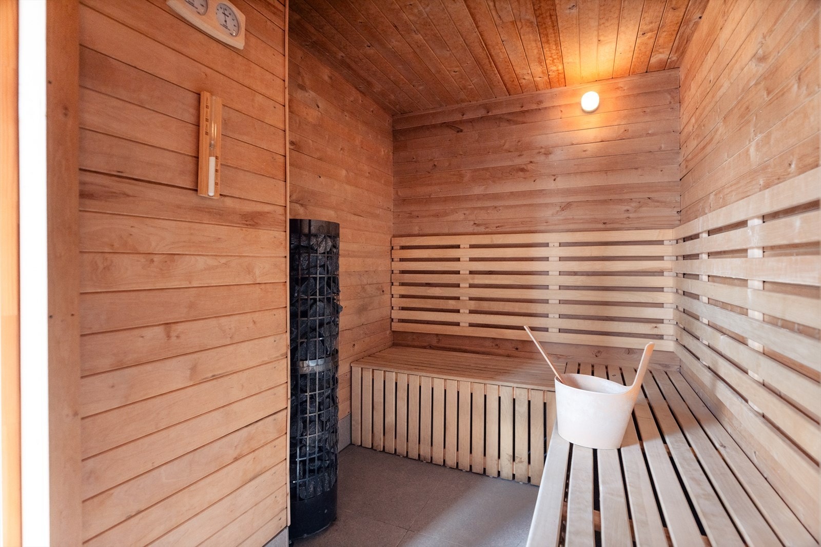 Stor sauna. Galleribilde