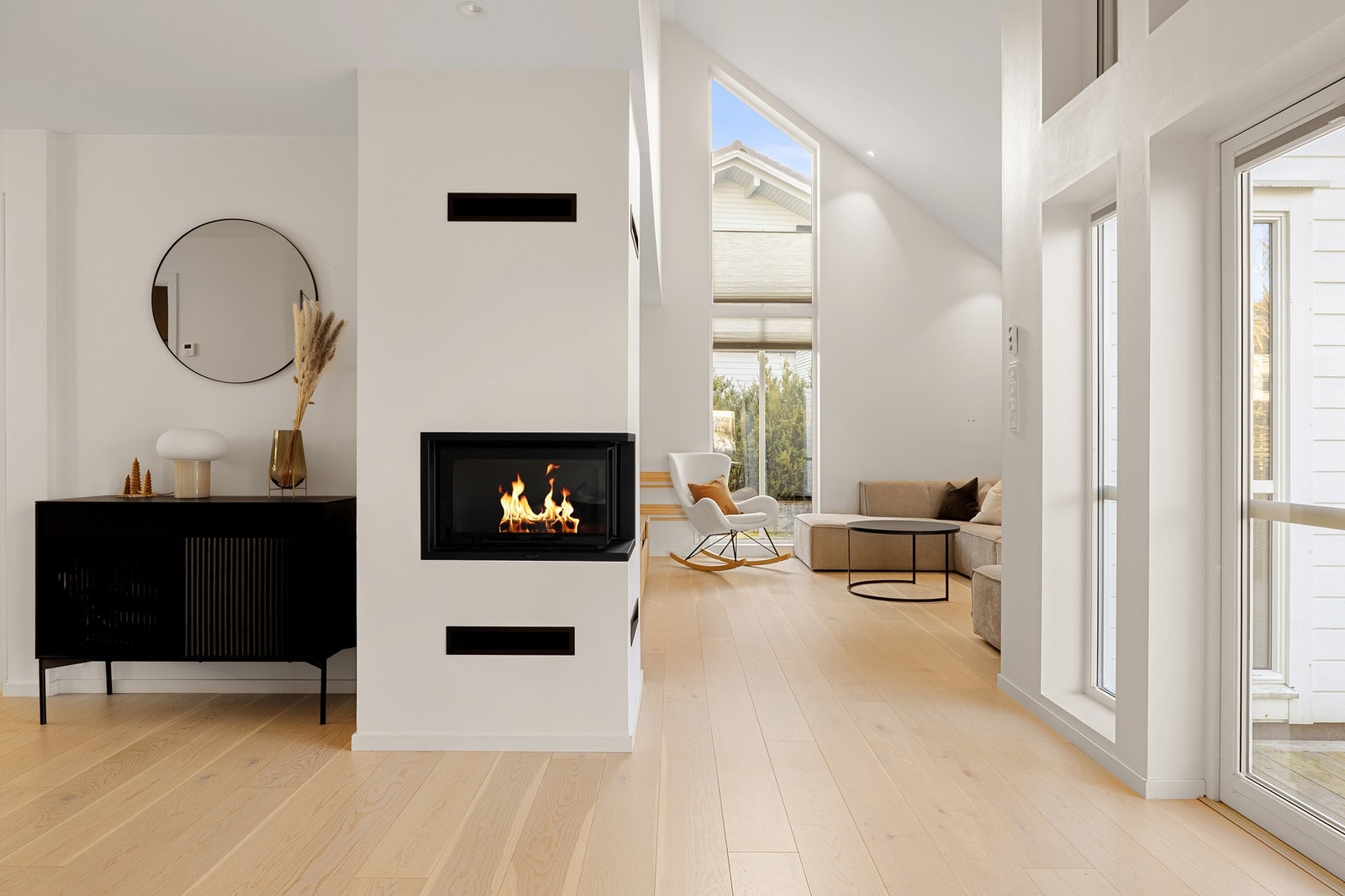 Nordeidstraumen 25 presenteres av Mekleriet eiendomsmegling ved Tor Ramsøy! Fotograf: Nathalie Reinholdtsen. Galleribilde