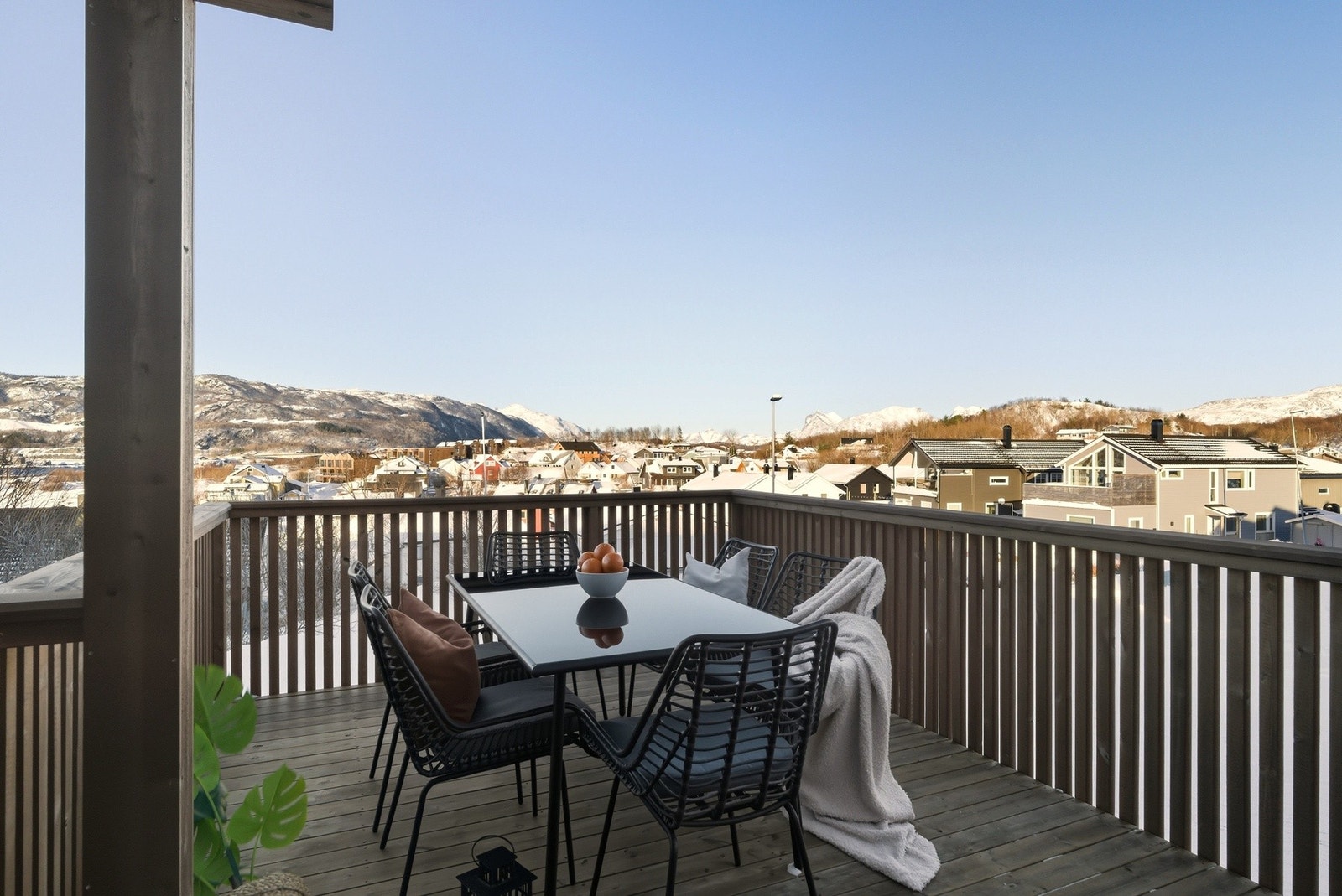 Her kan man nyte gode solforhold og en lekker utsikt. Galleribilde