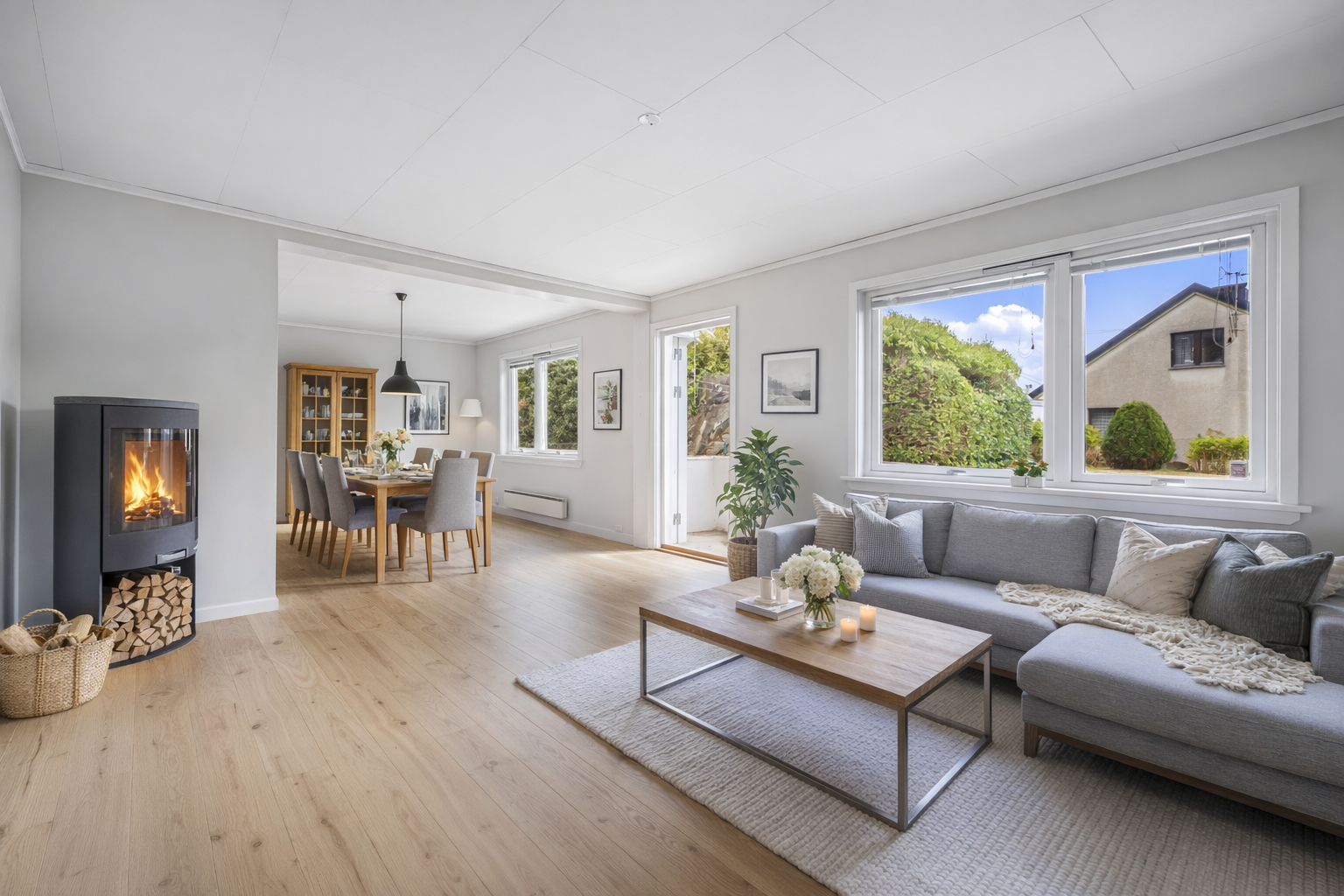 Digitalt inspirasjonsbilde stue 1. etg. Ikke nøyaktig målsatt og avvik i rommets utforming kan forekomme. Galleribilde