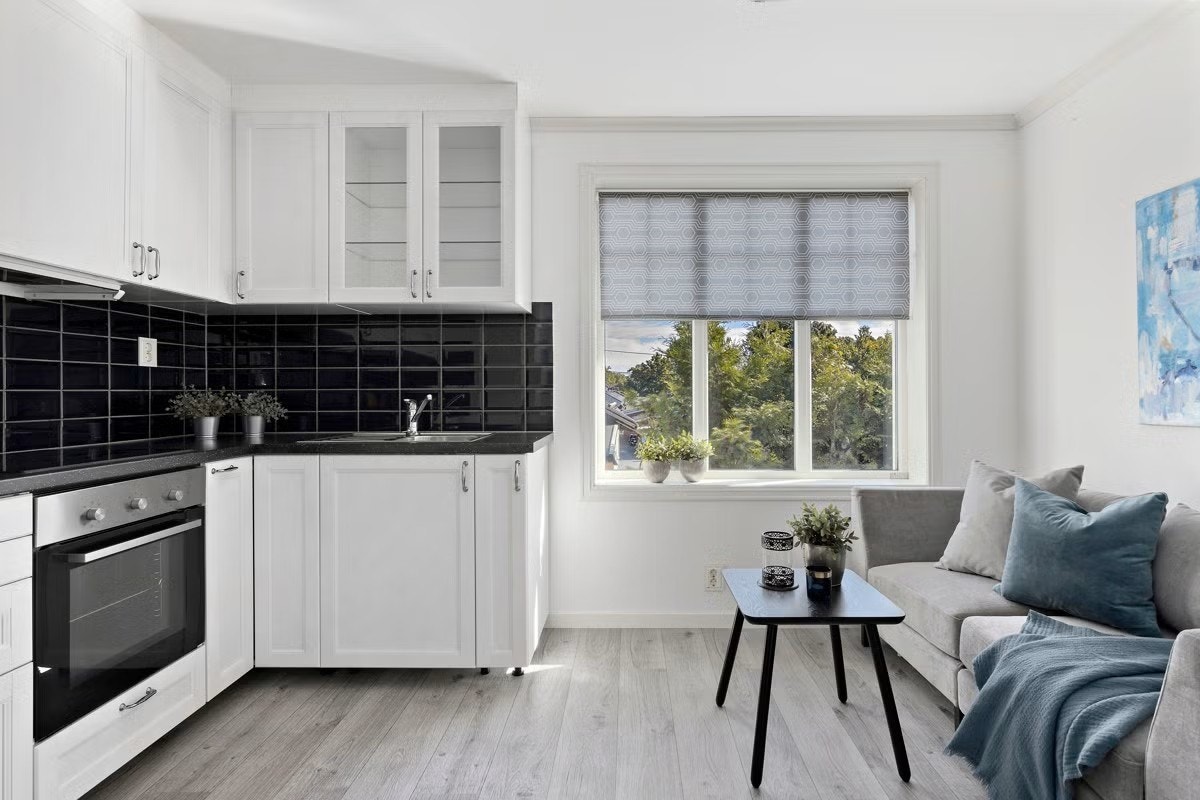 Stue/kjøkken hybel/praktikantdel. Galleribilde