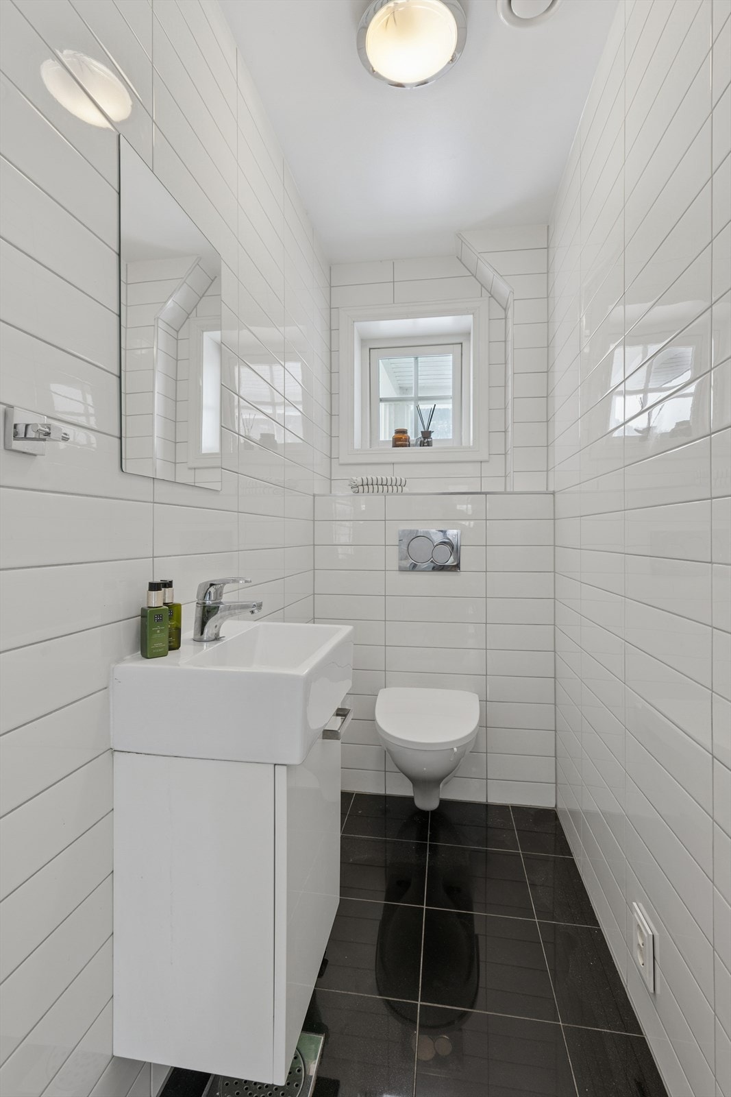 Toalettrom i 2. etasje. Galleribilde