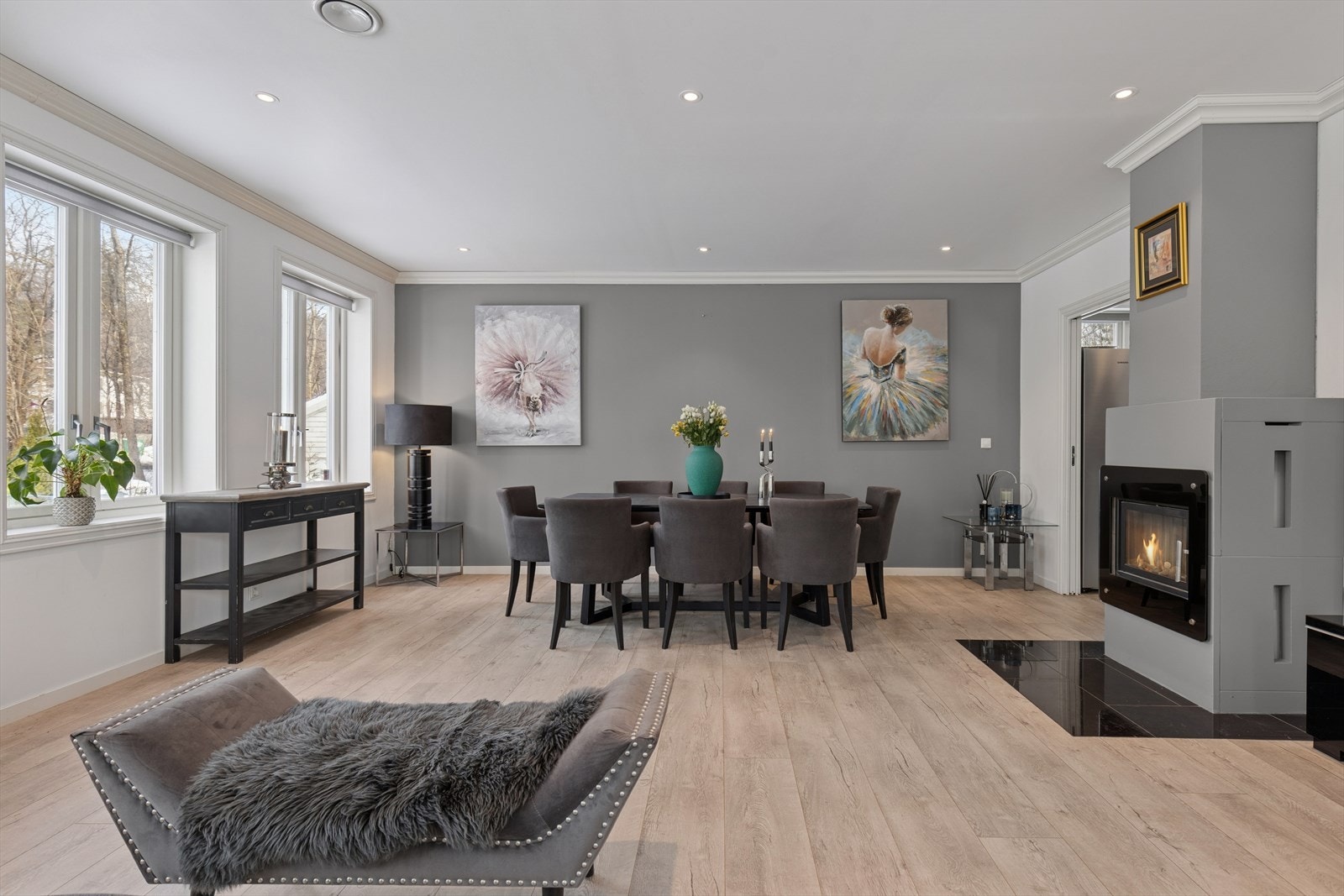 Peisen gir en god og lun varme på kjøligere dager. Galleribilde