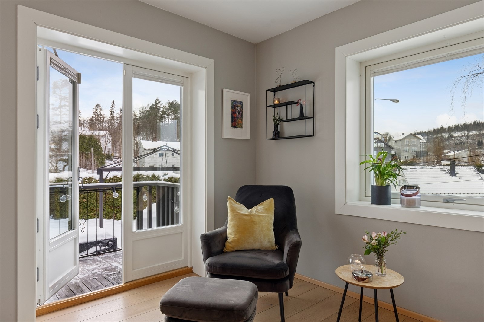 Utearealet forlenger utesesongen og løfter helhetsinntrykket av boligen. Galleribilde