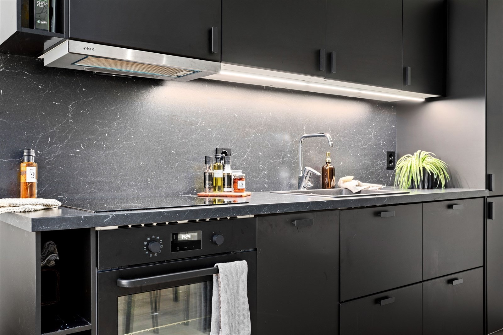 Kjøkendetaljar. Galleribilde