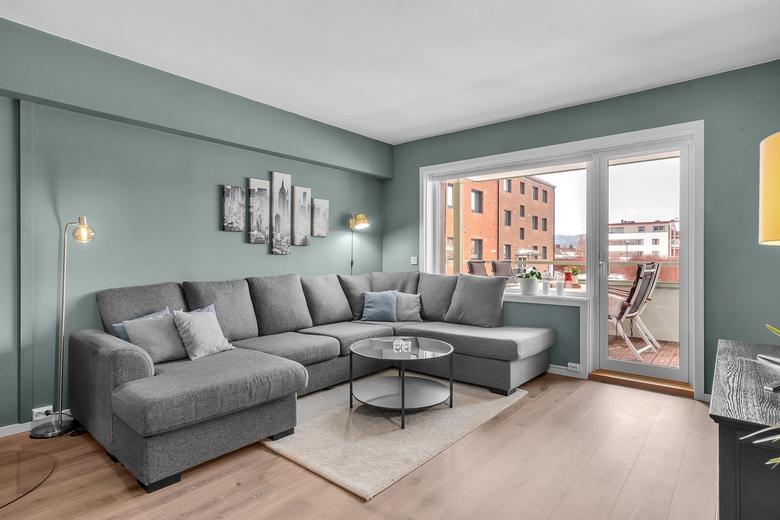 Vinduer og balkongdør fra 2017. Galleribilde