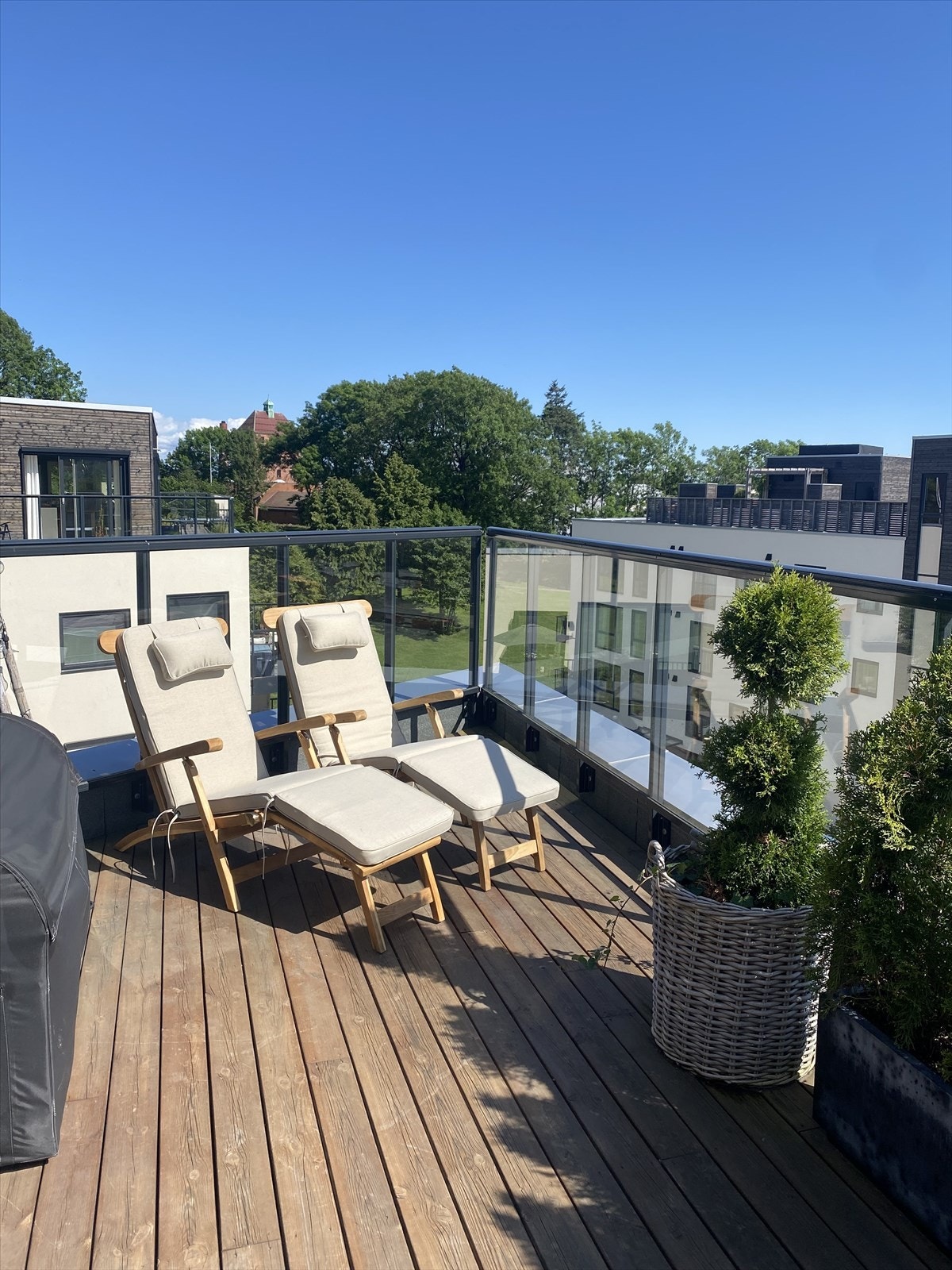 Sommerbilde fra takterrassen. Galleribilde