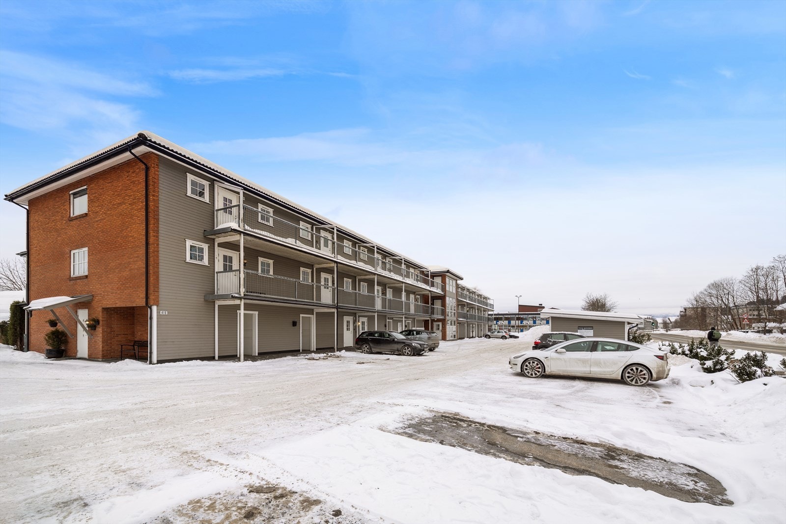 Sentral beliggenhet i Krokstadelva. Galleribilde