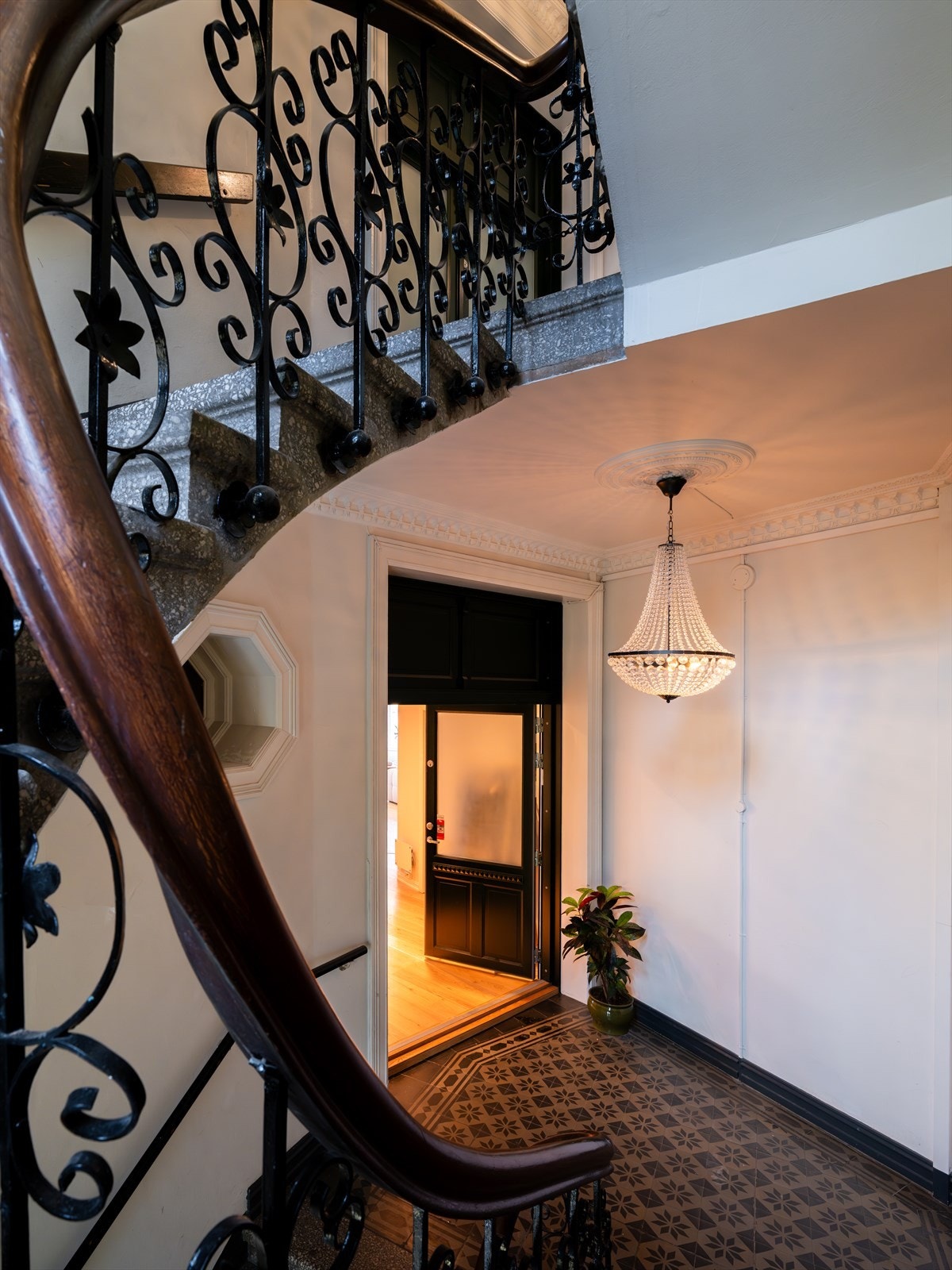 Inngangsparti Galleribilde