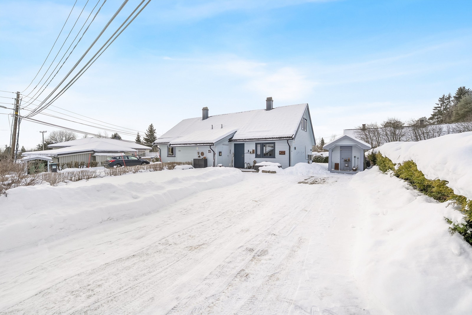 Godt med biloppstillingsplasser. Galleribilde