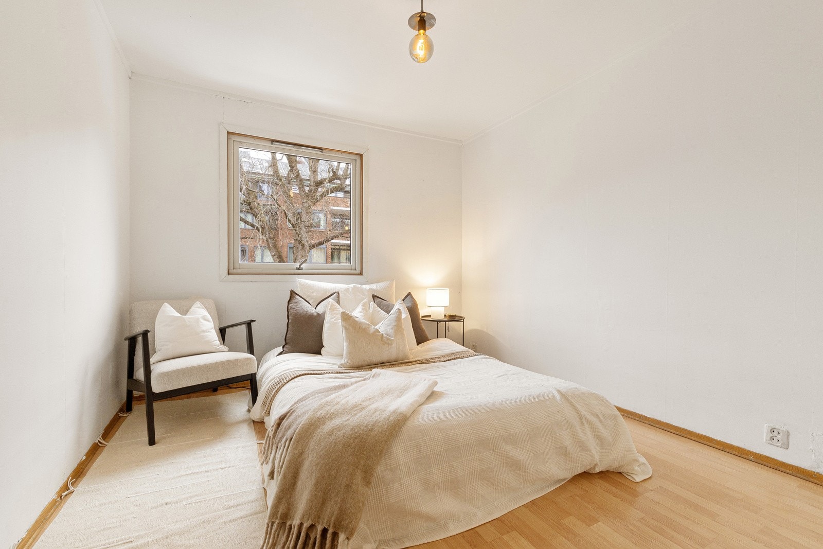 Soverom. Galleribilde