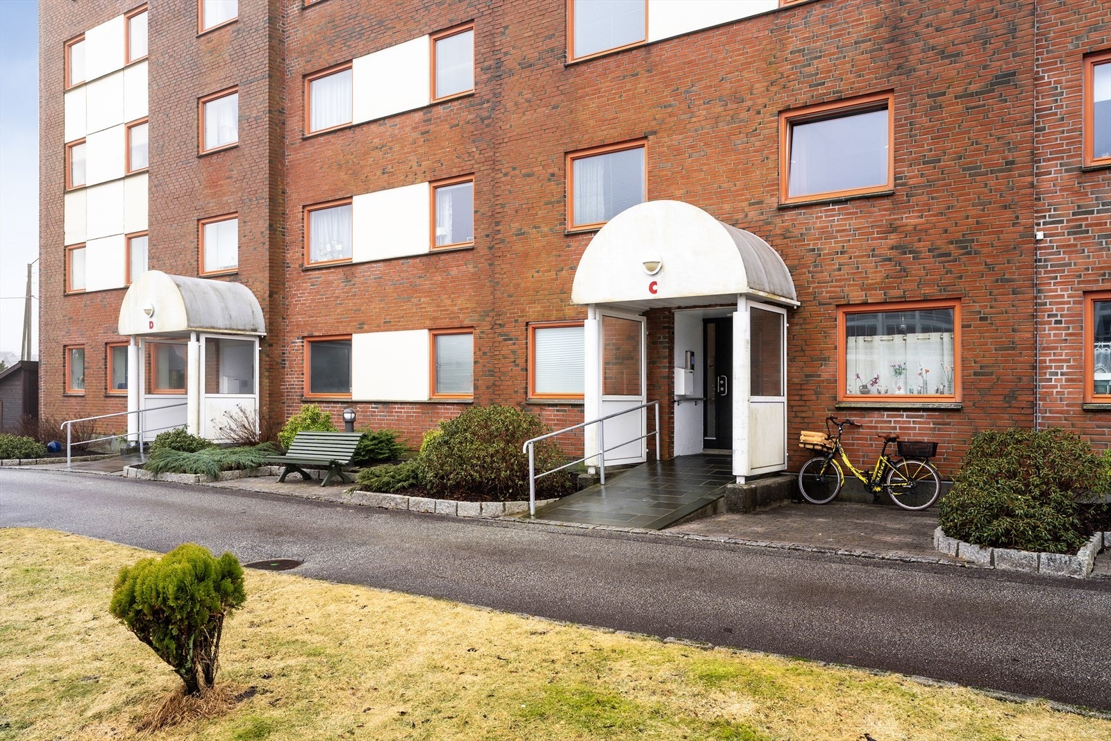 Hyggelig inngangsparti. Galleribilde