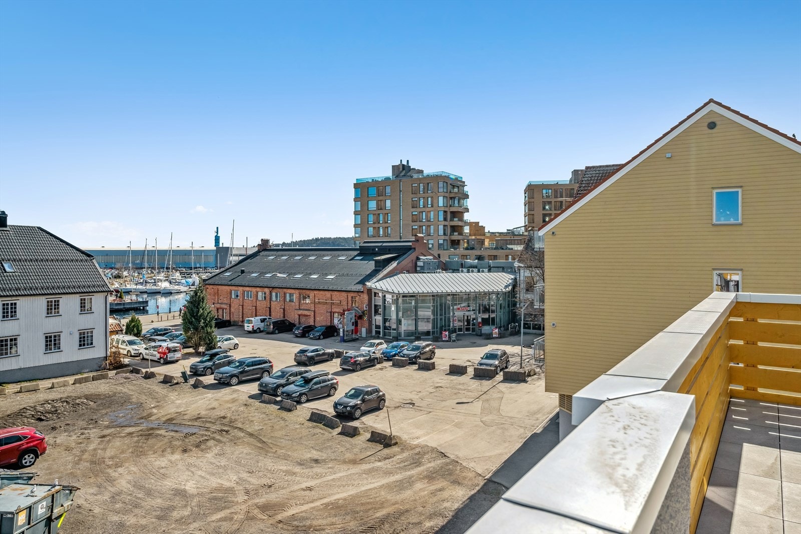 Utsiktsbilde fra balkongen tatt i 2025. Galleribilde