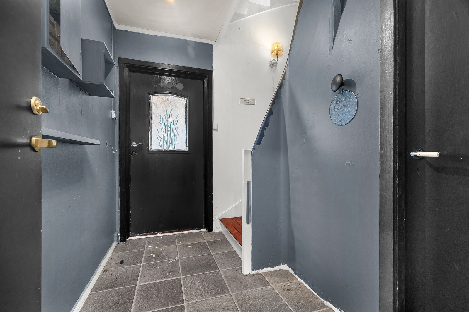 Fellesgang 1. etasje Galleribilde