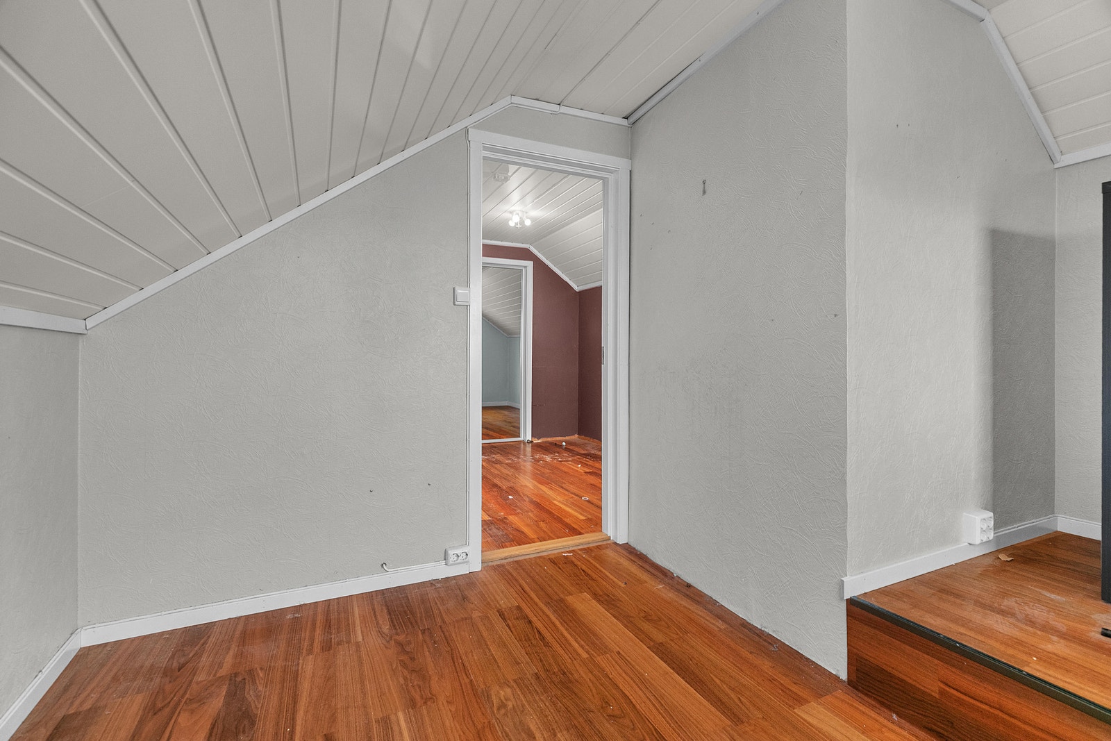 Soverom loftsetasje Galleribilde