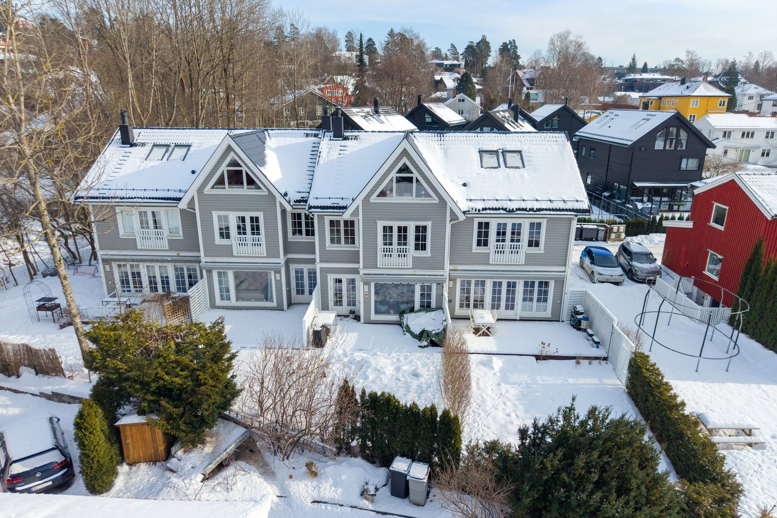 Velkommen til visning!
Dronefoto : Marius Beckmann Galleribilde