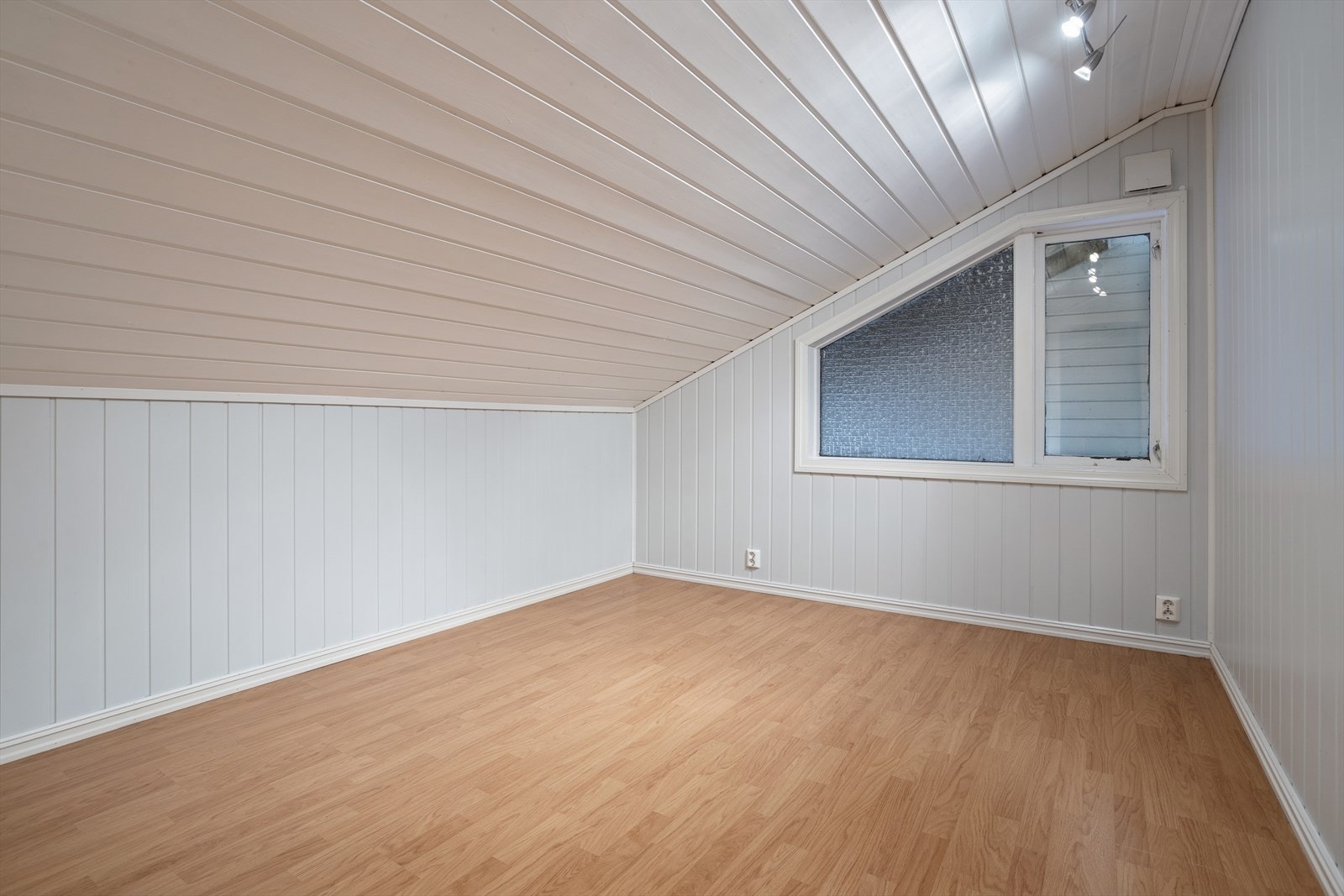 Disp.rom. Galleribilde