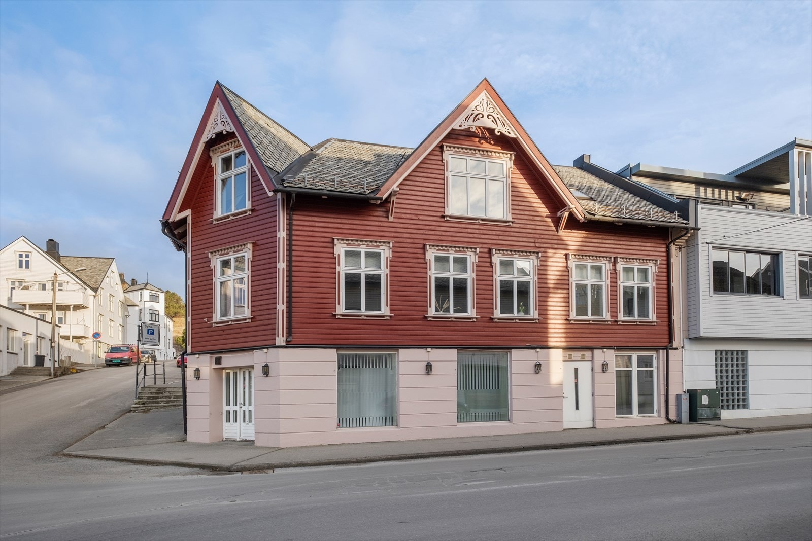 Velkommen til Statsråd Daaes gate 4 presentert av Torstein Drevik v/Notar! Foto: Ingvald Kaldhussæter Galleribilde