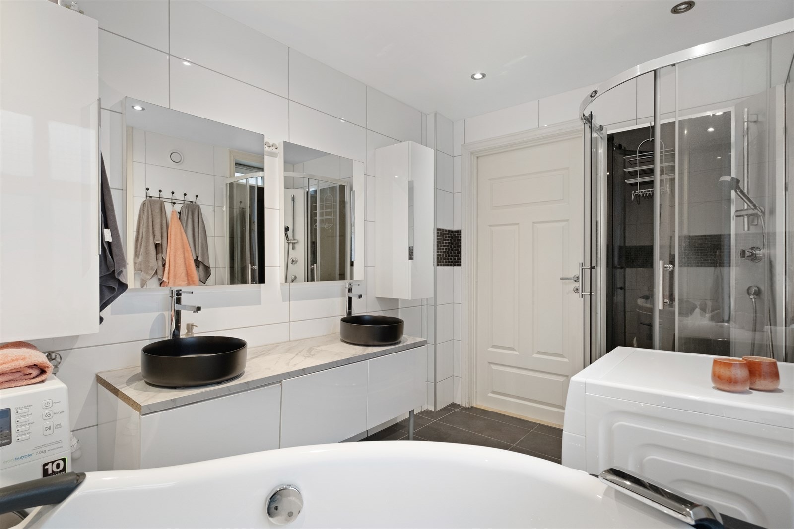 Fra badet Galleribilde