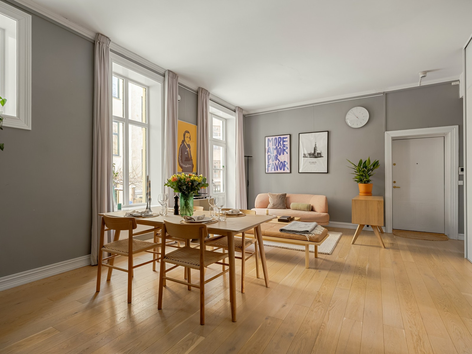 Velkommen til Bidenkaps gate 2B - En fantastisk familiebolig på vakre St. Hanshaugen! Foto: Alexander Granlie | @boliggram Galleribilde