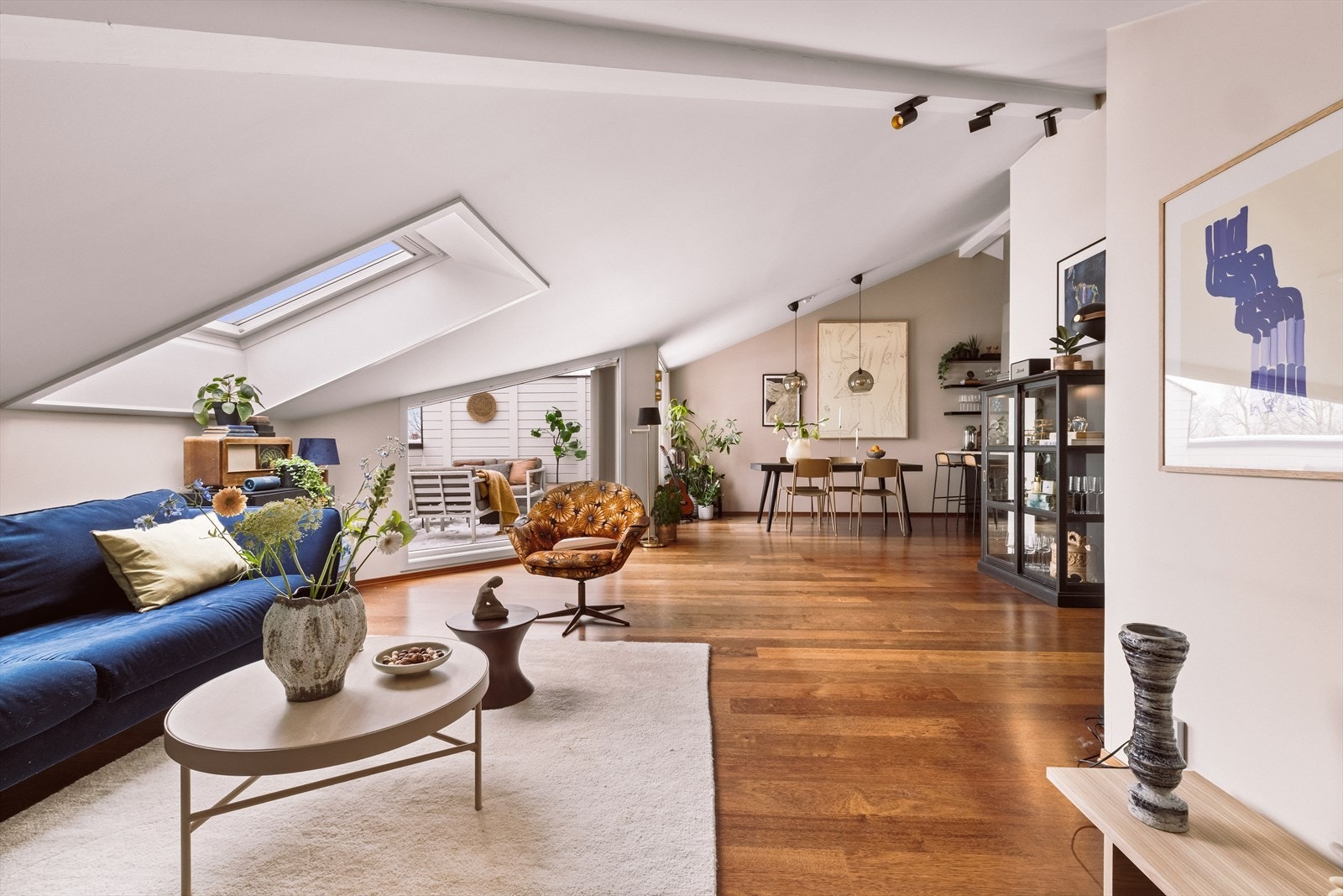 ISN2602238OW_8A3A0333.jpg Galleribilde