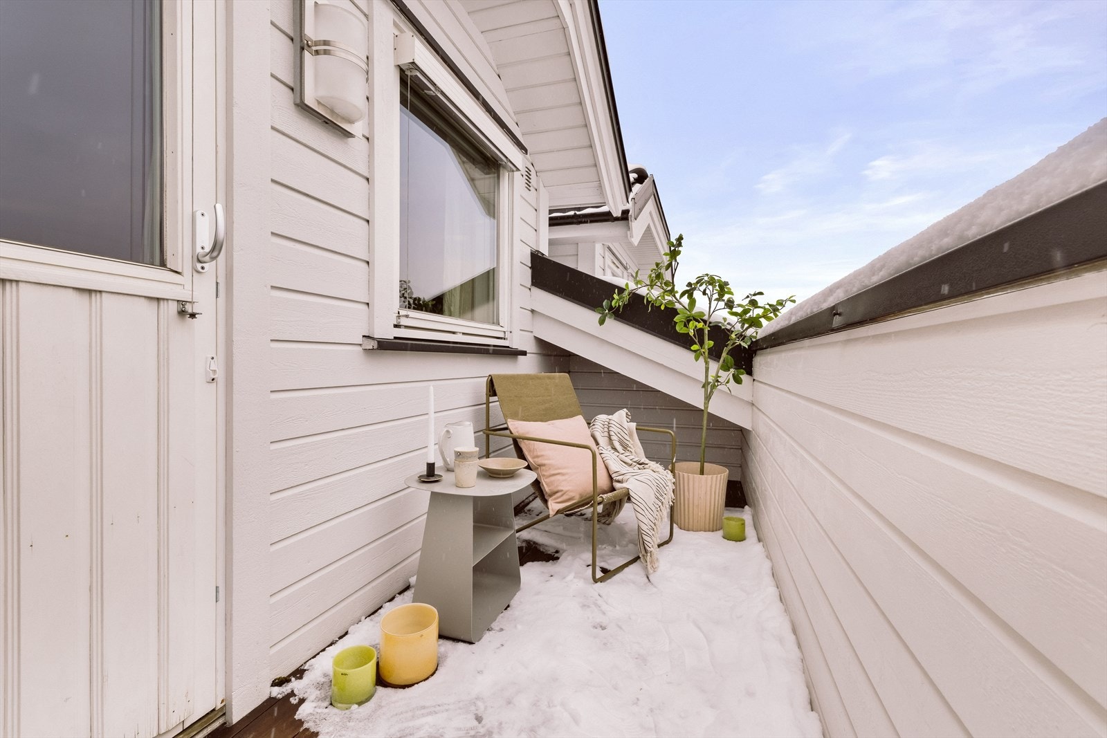 Fra soverommet er det utgang til en flott balkong på ca. 4 m². Galleribilde