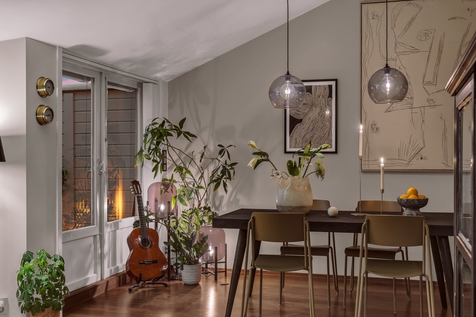 Kveldssteming. Galleribilde