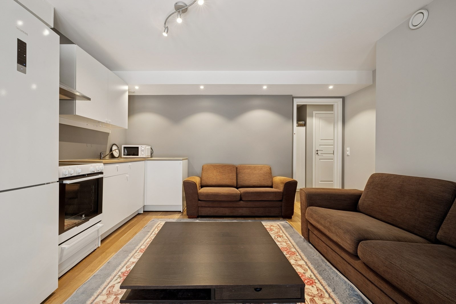 Stue/kjøkken i hybel Galleribilde